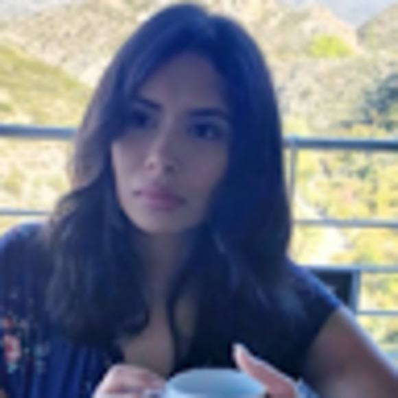 Meet your Posher, Giselle - Picture 1 of 1